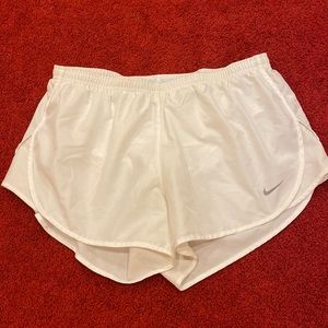 Nike White Lined Running Shorts Large